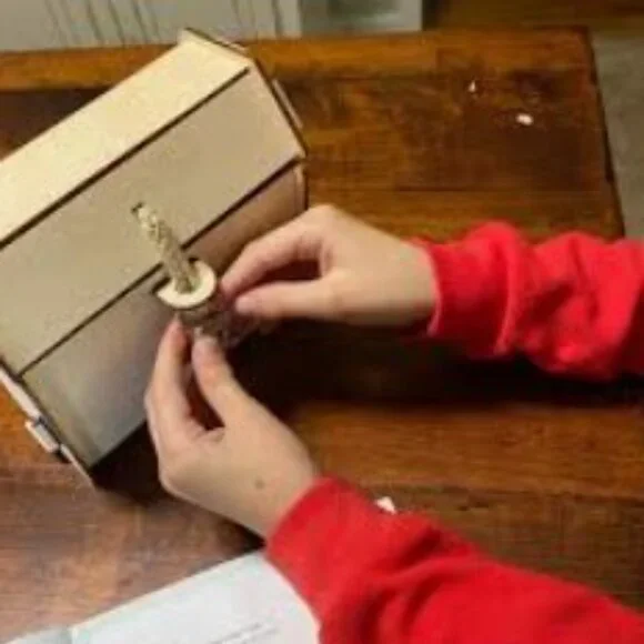 New Kiwi Crate Treasure Hunt - Picture 2 of 5